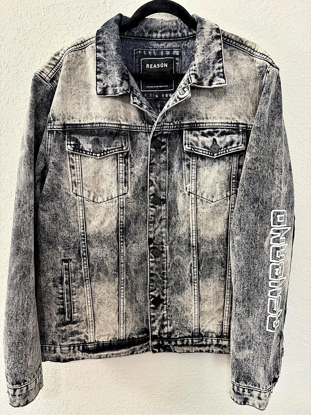 Reason Acid Wash Graphic Denim Jacket XL